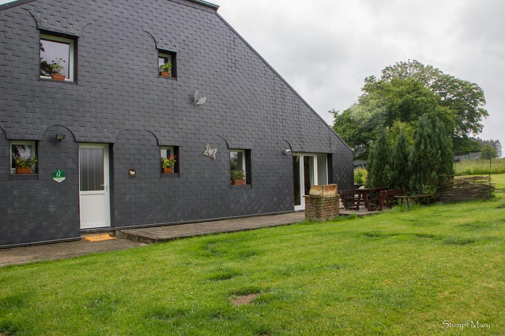 Gites "Les Framboisiers" Neufchâteau Pokój zdjęcie